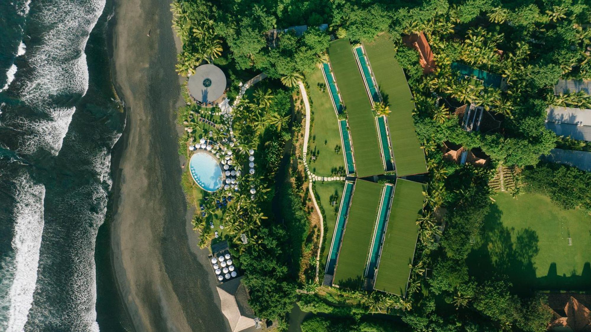 Hotel Komune And Beach Club Bali Keramas Exterior photo