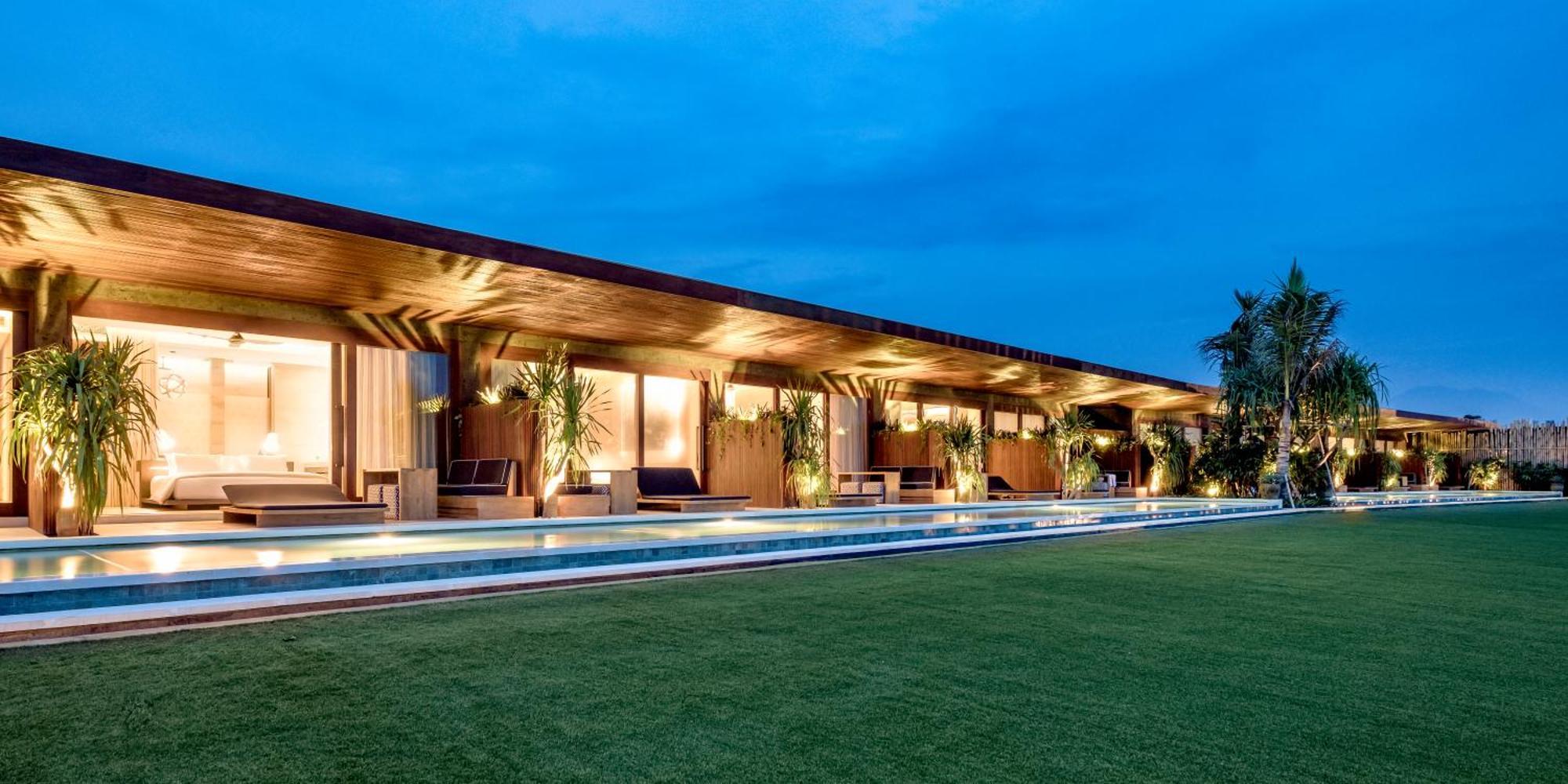 Hotel Komune And Beach Club Bali Keramas Exterior photo